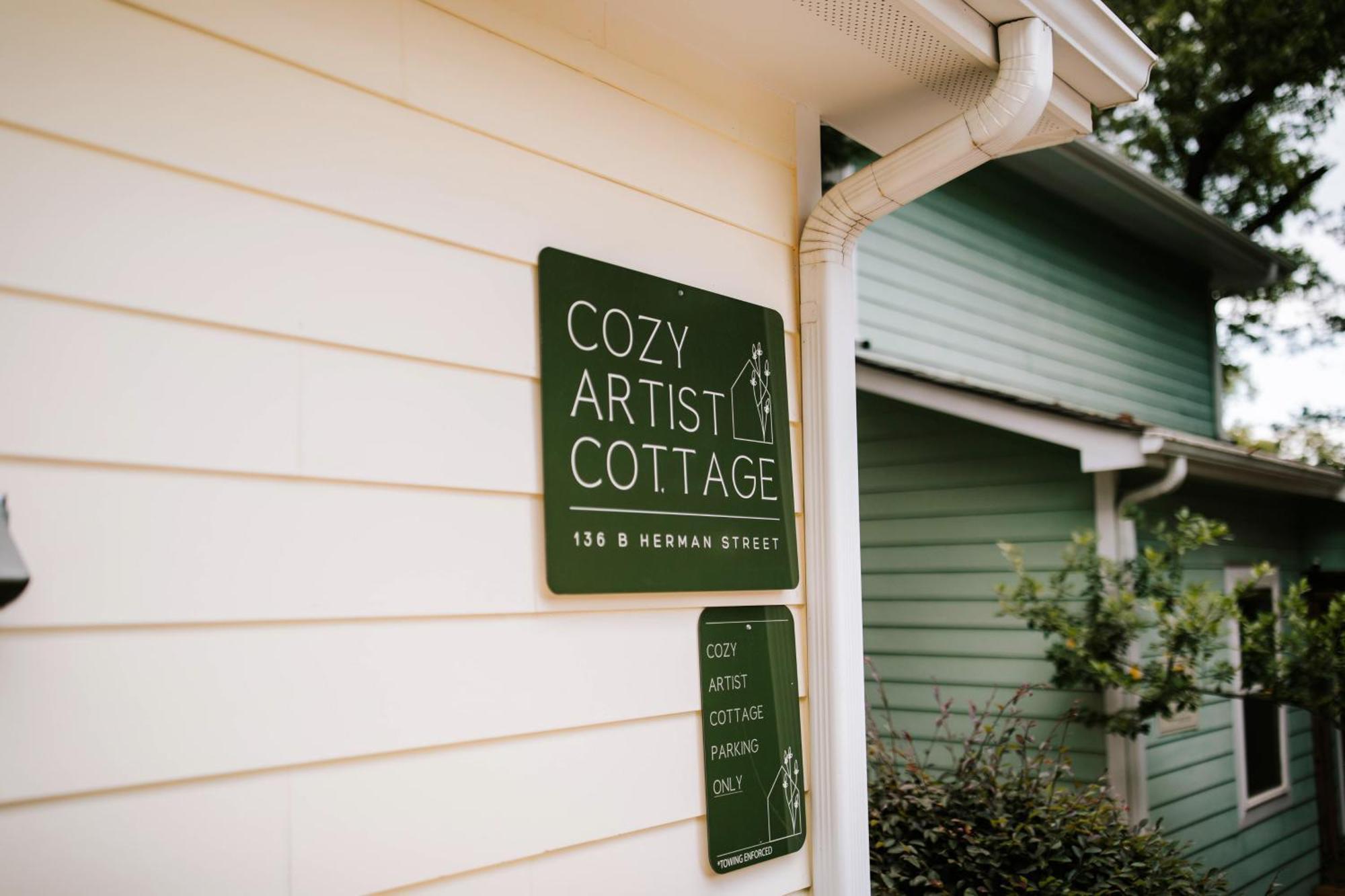 Cozy Cottage - Walk To Campus, Stadium, Downtown Atenas Exterior foto